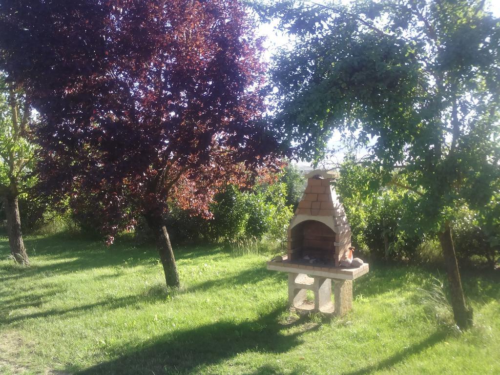 Les Passerons Vaumeilh Екстериор снимка